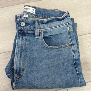 Abercrombie & Fitch CURVE LOVE women Jeans